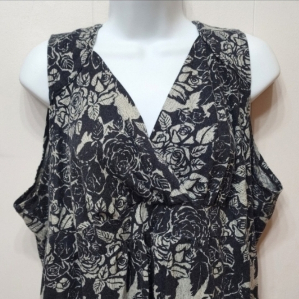 A.N.A Sleeveless Blouse 2X Black Multicolor Floral Soft Casual Lightweight C394